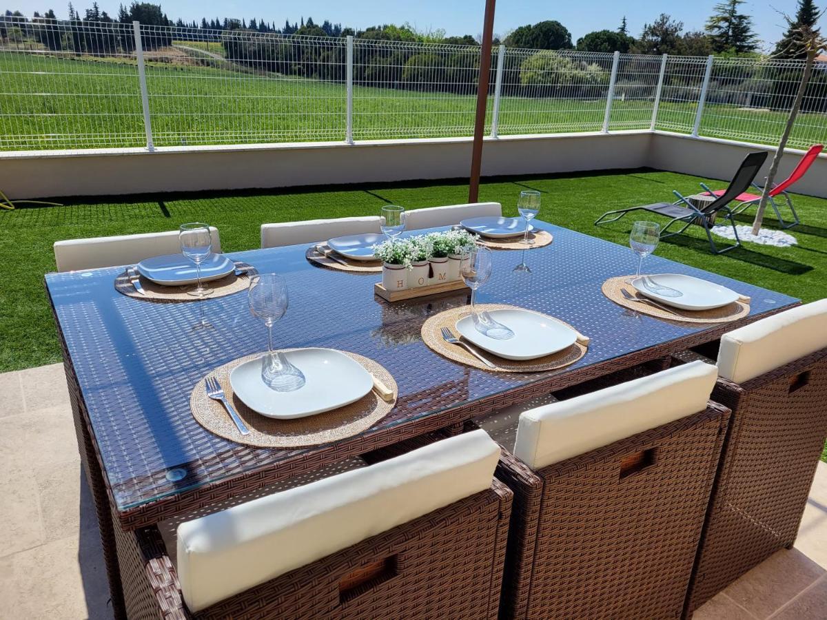 Paquerette Villa อาร์ลส์ ภายนอก รูปภาพ