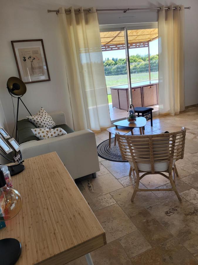 Paquerette Villa อาร์ลส์ ภายนอก รูปภาพ